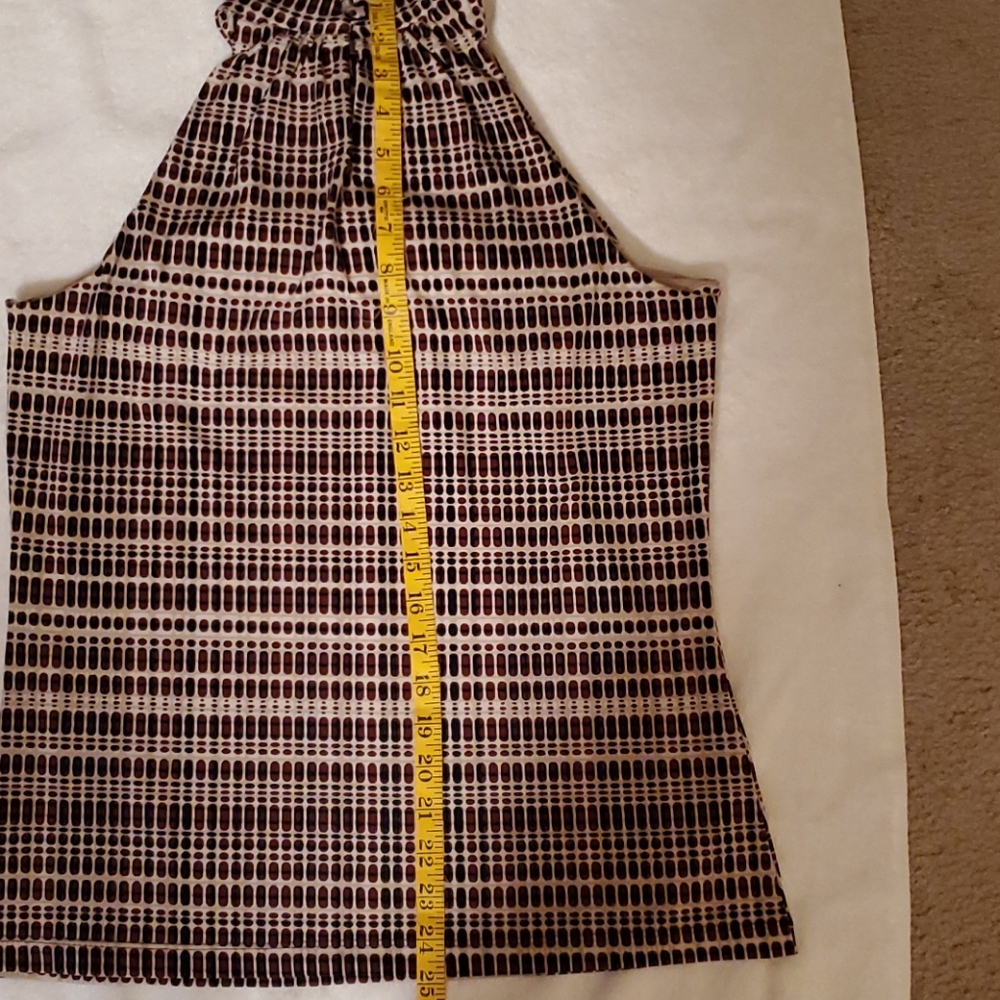 New York&Company halter neck top. - Picture 8 of 8